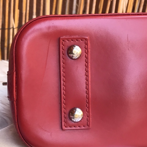 ❌SOLD ❌Authentic Louis Vuitton Alma BB 💥 - Picture 15 of 16